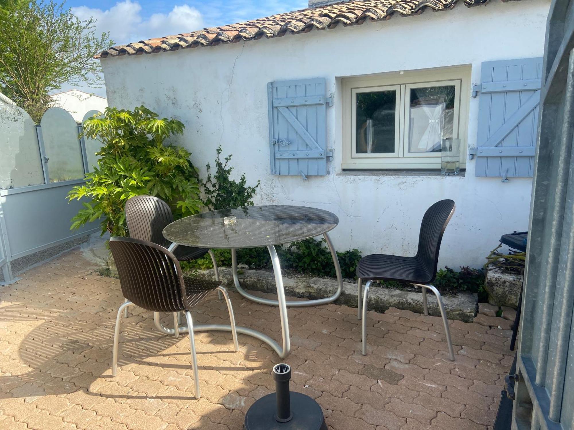 Petit Appartement Saint-Xandre Ngoại thất bức ảnh